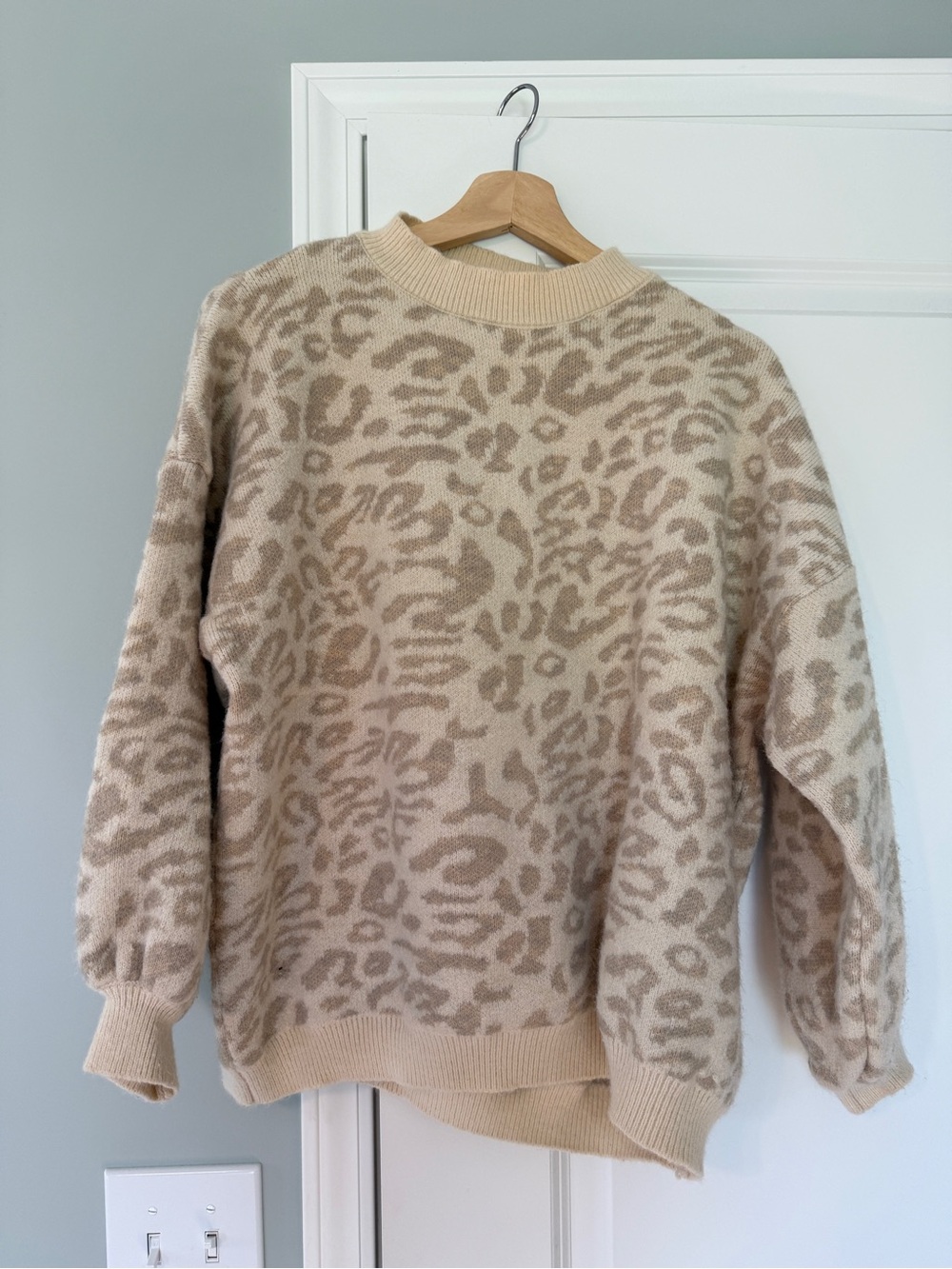 Goodnight Macaroon Beige Leopard Print Crewneck Sweater